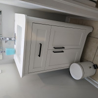 Finish Carpentry: Baseboards, Crown Moulding, Wainscott - Mississauga, Ontario project photo